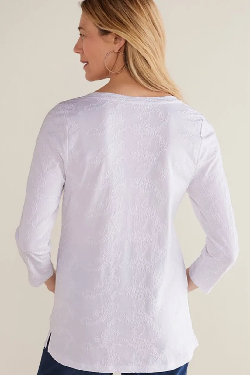 Linnea Embroidered 3/4 Sleeve Tee