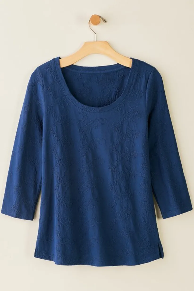 Linnea Embroidered 3/4 Sleeve Tee
