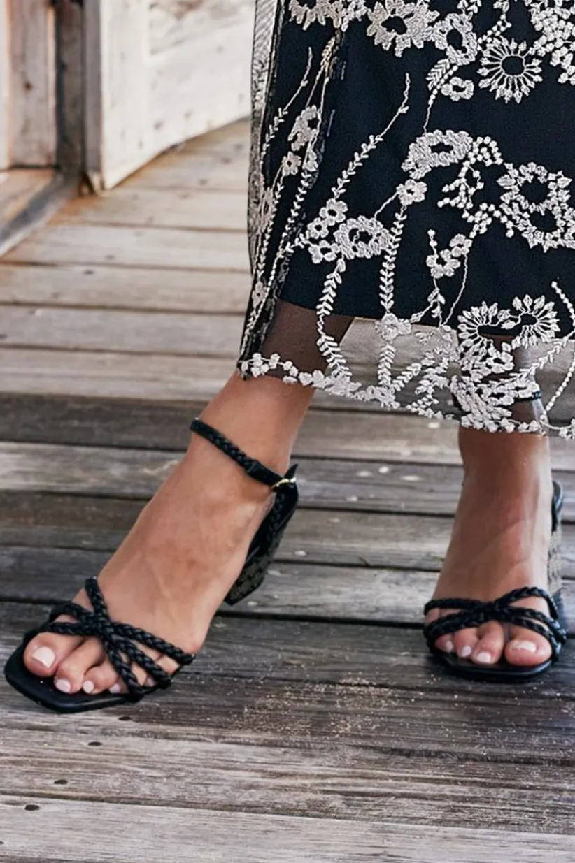 Seychelles Cater To You Sandal
